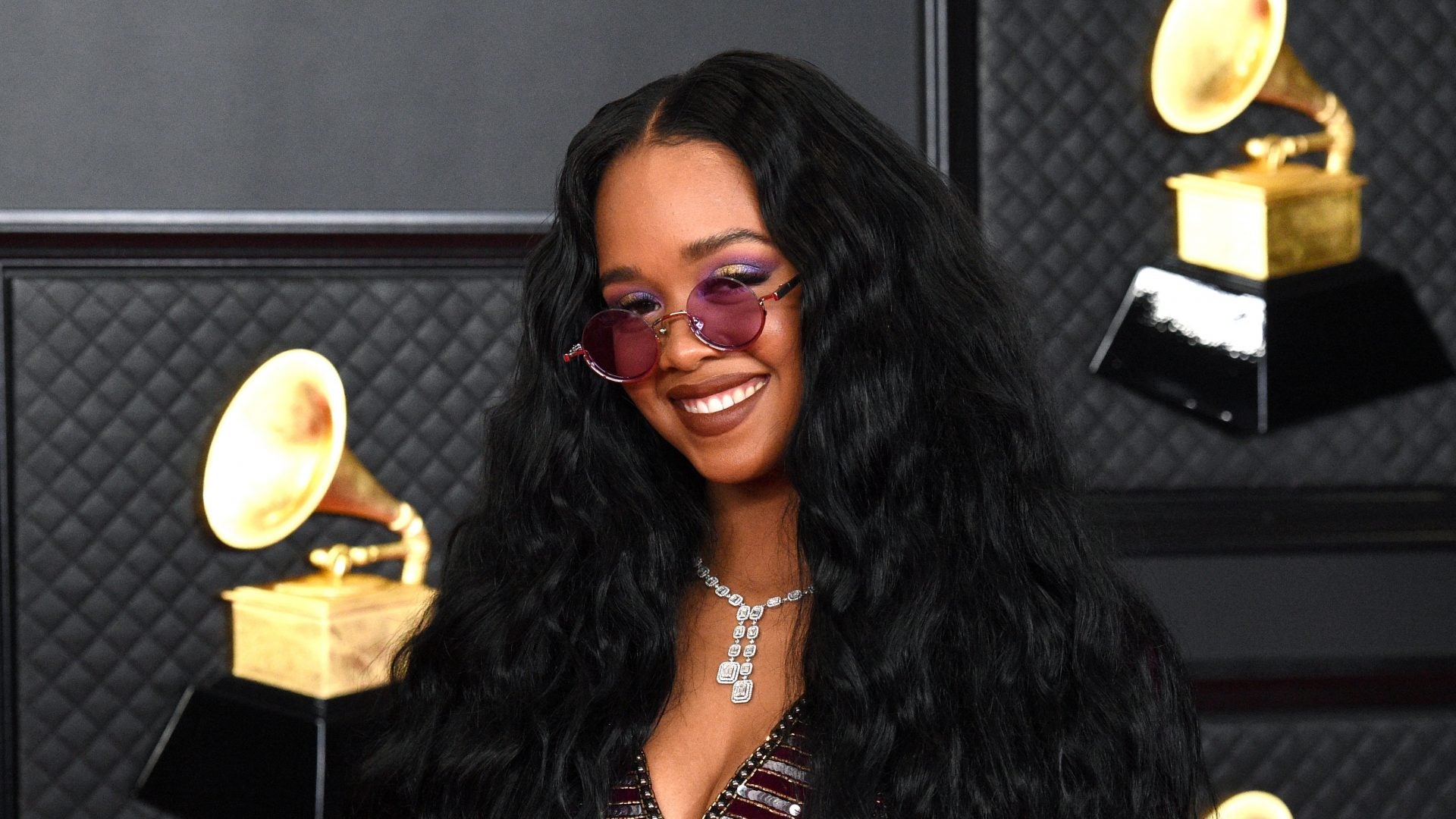 bay area native H.E.R.